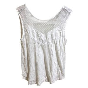 SOLD.          American Eagle White Sleeveless Top